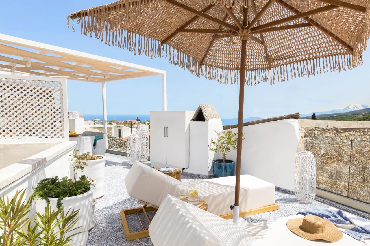 Stema Luxury Escape, Rooftop Jacuzzi & Panoramic Views Atsipopoulo Esterno foto