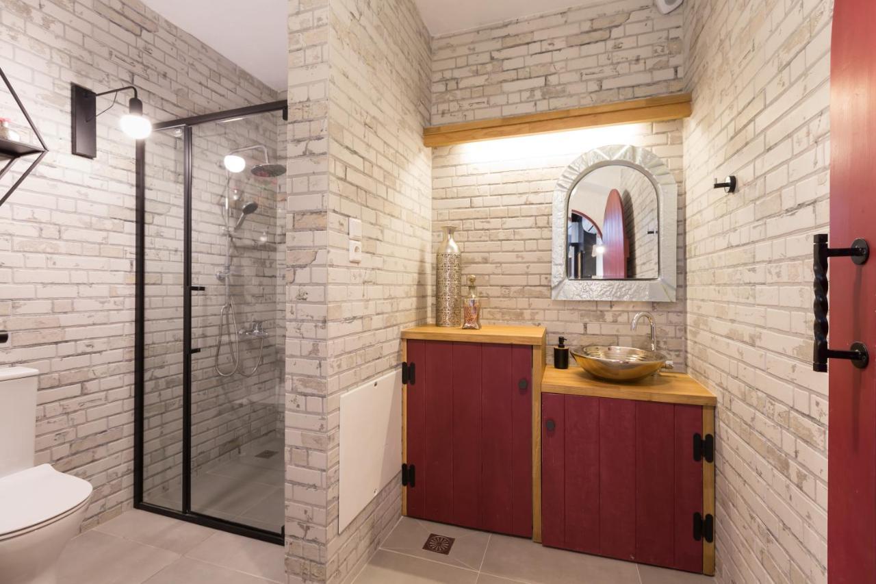 Stema Luxury Escape, Rooftop Jacuzzi & Panoramic Views Atsipopoulo Esterno foto