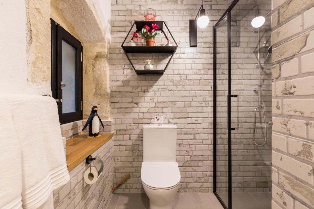 Stema Luxury Escape, Rooftop Jacuzzi & Panoramic Views Atsipopoulo Esterno foto